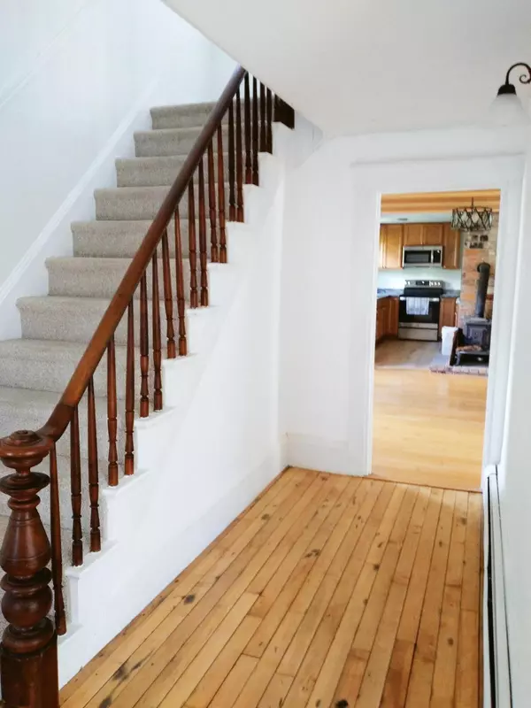 Richmond, ME 04357,8 Myrtle ST