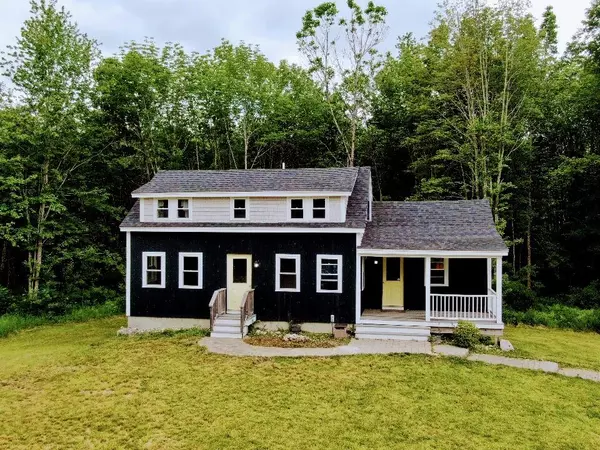 706 Rockland ST, Rockport, ME 04856