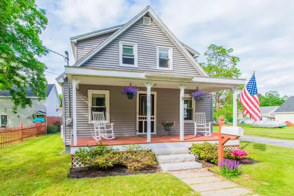 Mechanic Falls, ME 04256,9 Autumn AVE