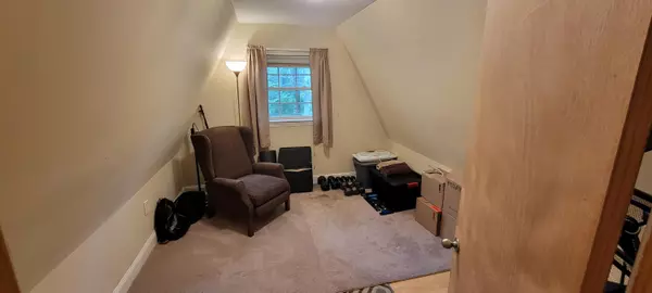 Pittston, ME 04345,8 Old Town Farm RD