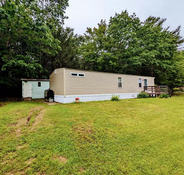 Freeport, ME 04032,7 Lajoie DR