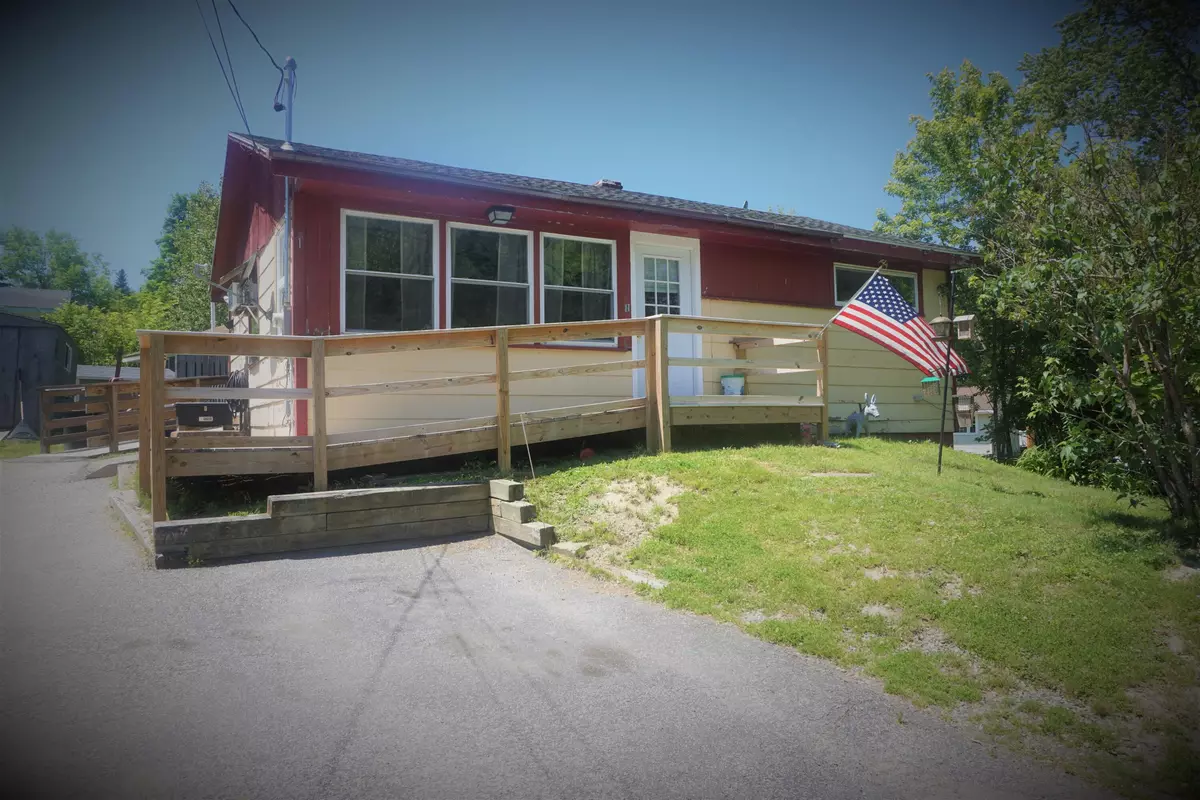 Lisbon, ME 04250,1 Zamore ST