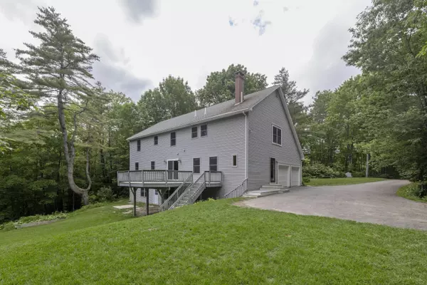 North Yarmouth, ME 04097,186 Christopher RD