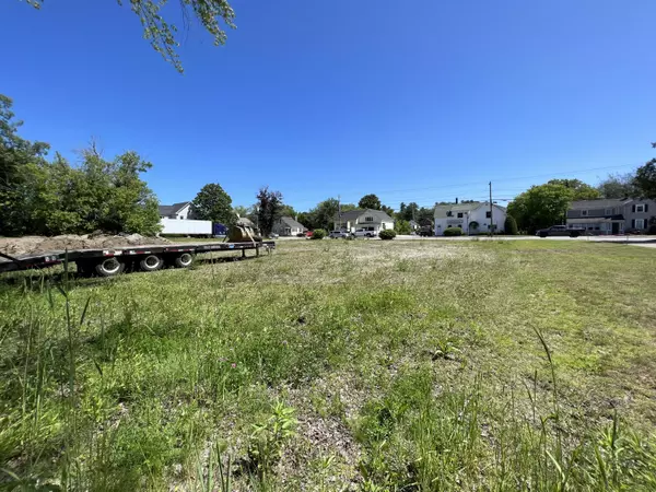 Lisbon, ME 04250,223 Lisbon ST