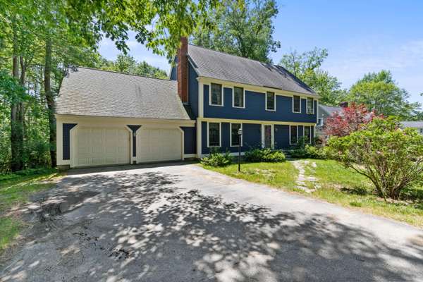 395 Oakwood DR, Yarmouth, ME 04096