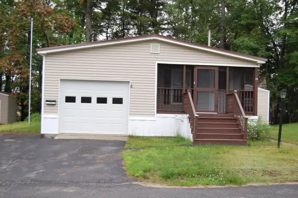 Norway, ME 04268,15 Tamarack DR