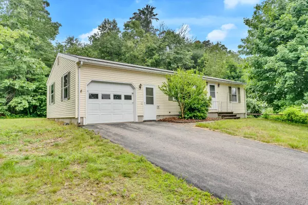 86 Breton AVE, Sanford, ME 04073