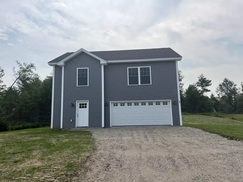 1 Estes DR, Standish, ME 04084