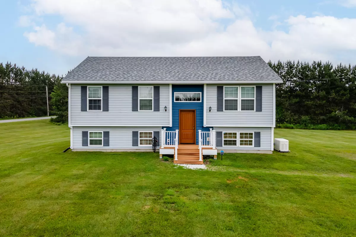 Hermon, ME 04401,6 Silas Warren DR