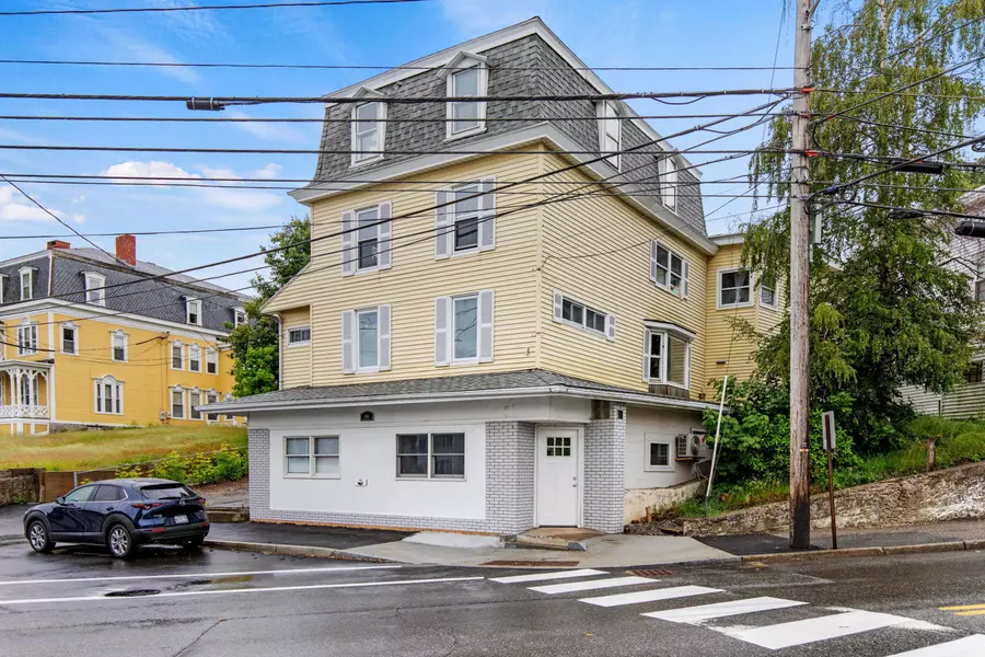 59 Center ST, Biddeford, ME 04005