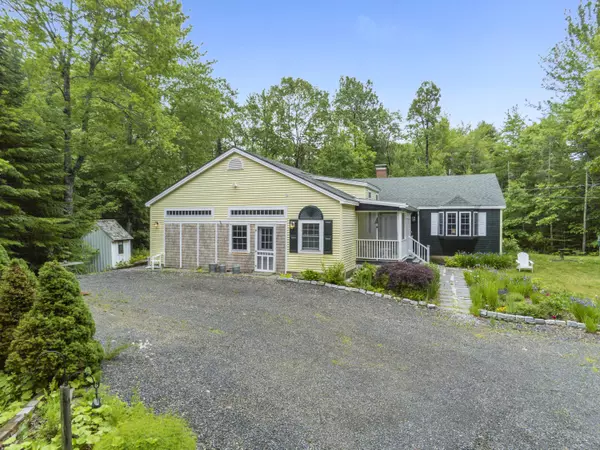 South Thomaston, ME 04858,9 Country LN