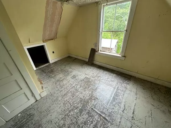 Mount Desert, ME 04660,1023&1025 Main ST