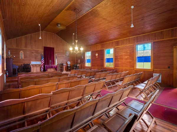 Newry, ME 04217,1075 Bear River RD