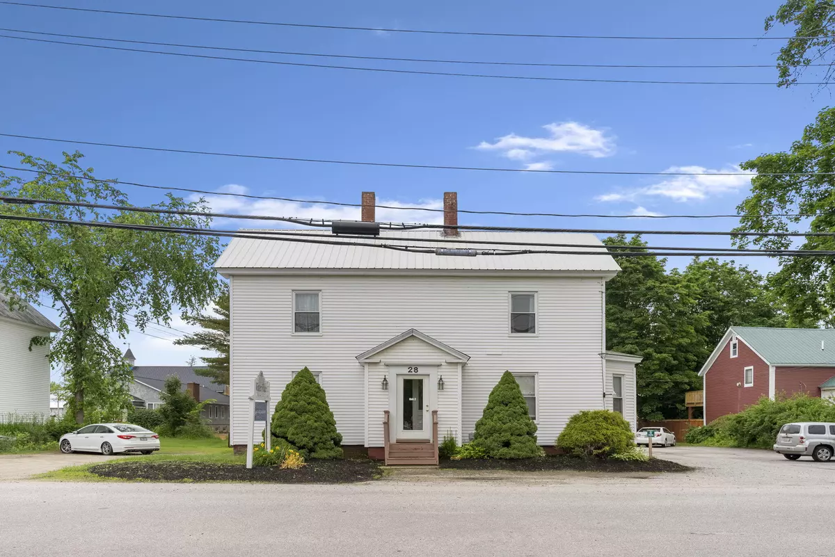 Norway, ME 04268,28 Winter ST