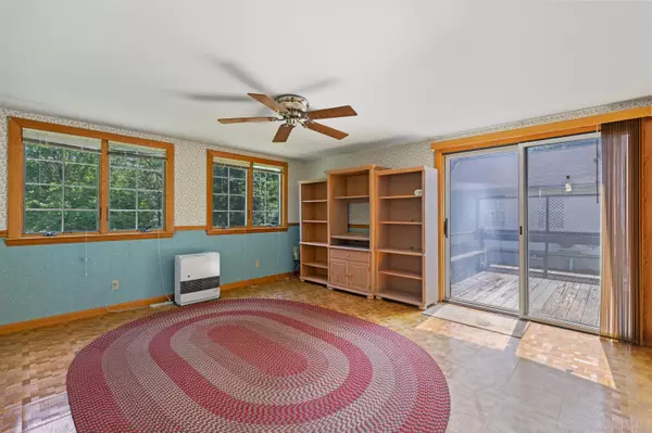 South Portland, ME 04106,48 Marcelle AVE