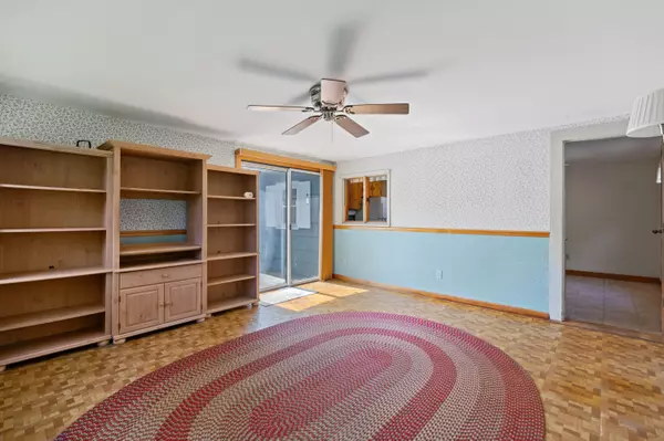 South Portland, ME 04106,48 Marcelle AVE