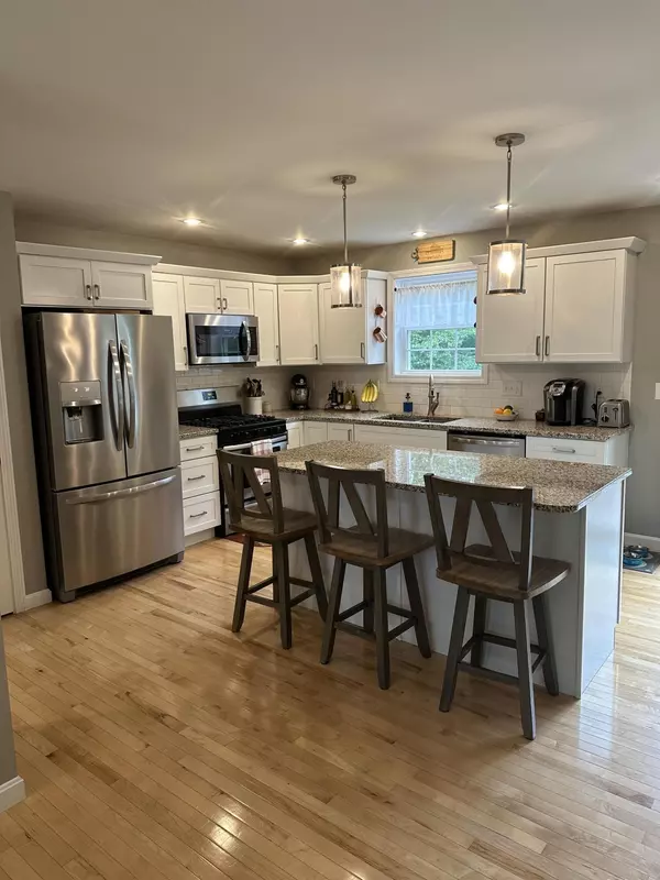 Hermon, ME 04401,2027 Hemlock DR