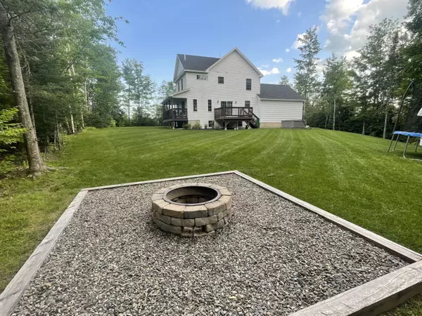 Hermon, ME 04401,2027 Hemlock DR