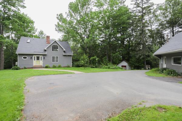 3250 Union ST, Glenburn, ME 04401