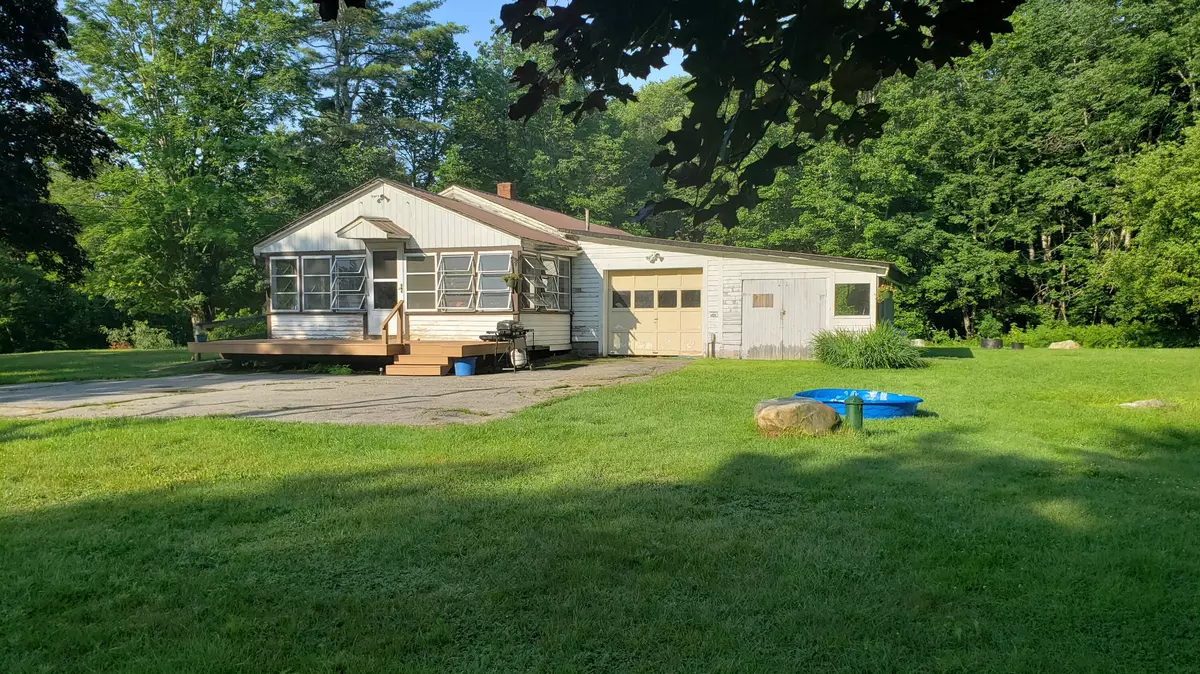 West Paris, ME 04289,65 N Paris RD