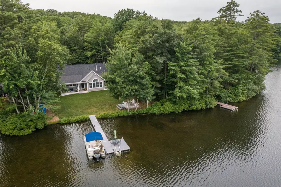 9 Blueberry LN, Lyman, ME 04002