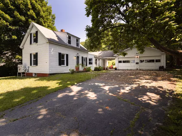 517 Cumberland ST, Westbrook, ME 04092