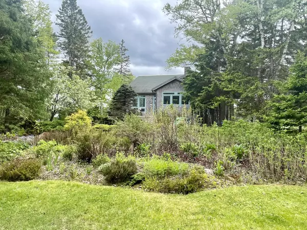 Lubec, ME 04652,800 Straight Bay RD