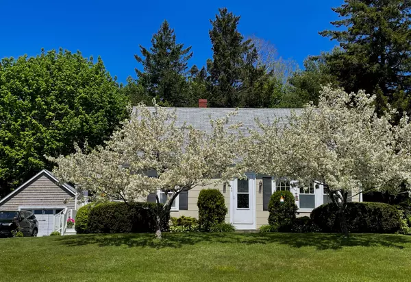 Thomaston, ME 04861,45 Hyler ST