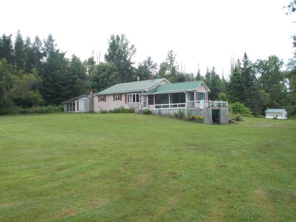 416 Johnson Flat RD, Clinton, ME 04927