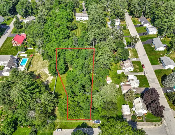 Waterville, ME 04901,30 Clearview AVE