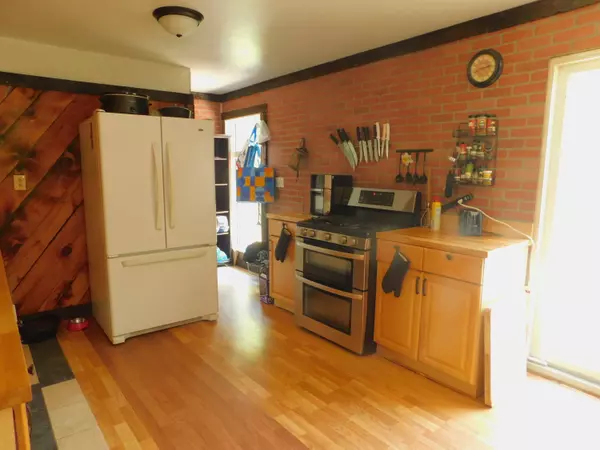 Sidney, ME 04330,269 Dinsmore RD