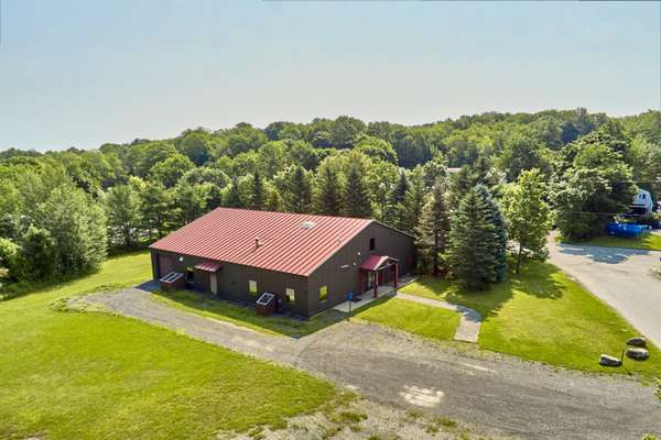 18 Colcord AVE, Camden, ME 04843