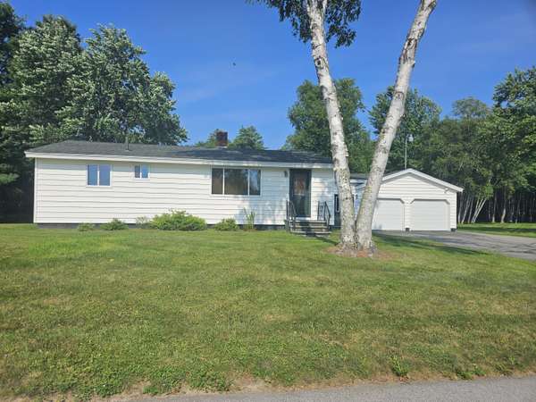 63 Water ST, Howland, ME 04448