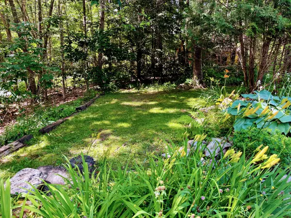 Lincolnville, ME 04849,392 Searsmont RD