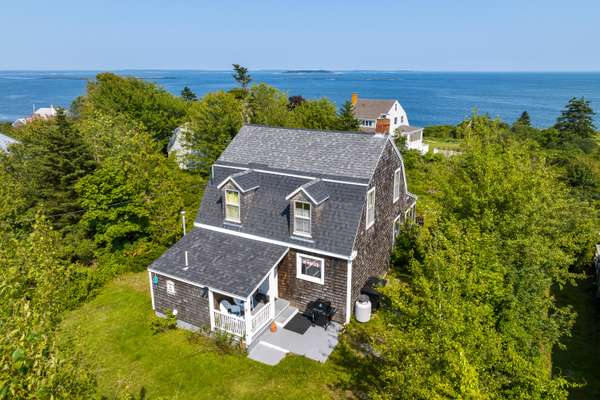 37 Washington AVE, Harpswell, ME 04003