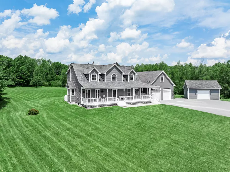 668 Bacon RD, Charleston, ME 04422