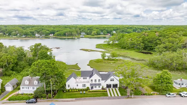 Kennebunkport, ME 04046,45 Langsford RD