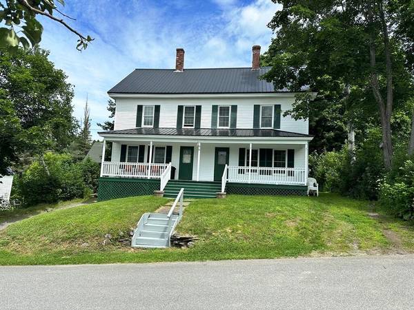 10 Cottage ST, Greenville, ME 04441