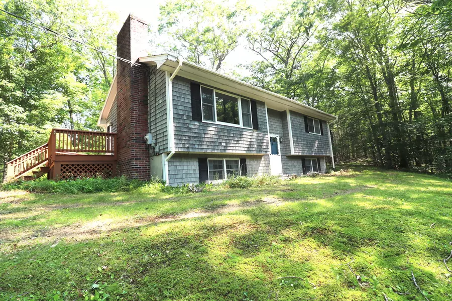 320 Biscay RD, Damariscotta, ME 04543