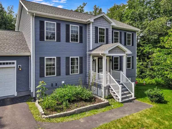 Sidney, ME 04330,10 Joseph DR