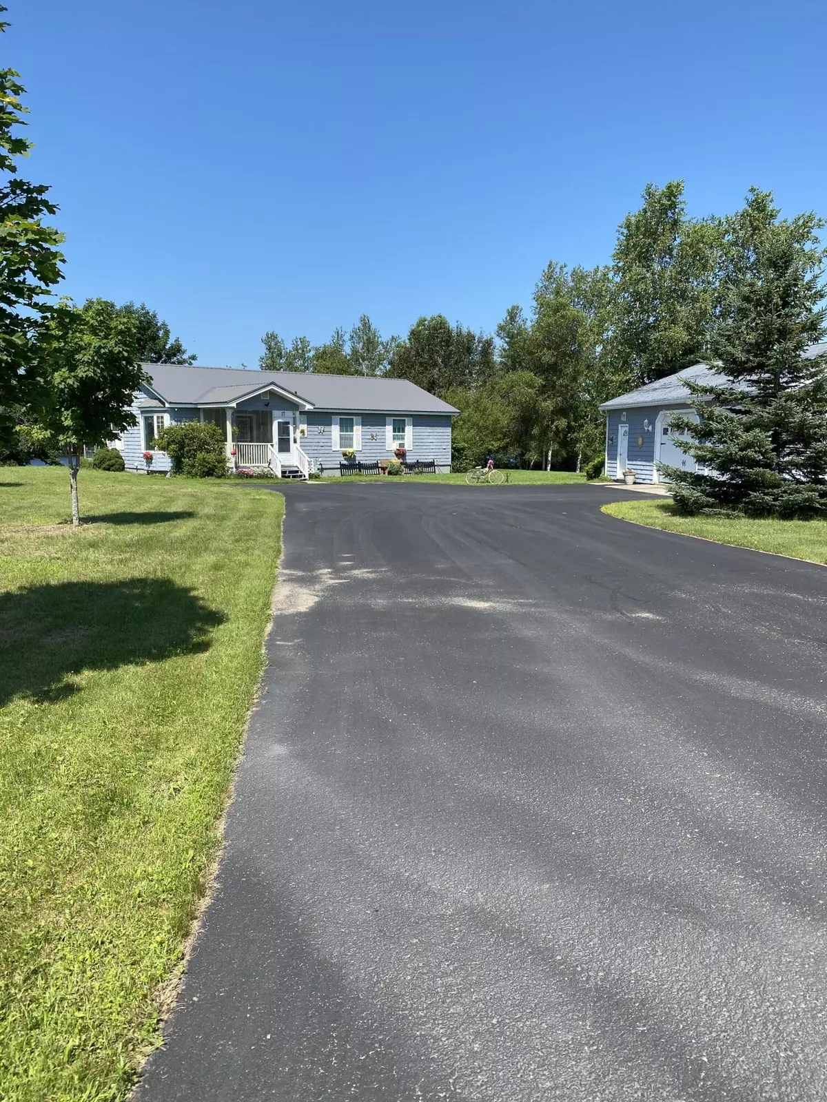 Princeton, ME 04668,17 Nason DR