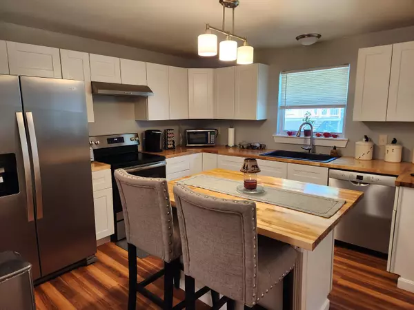 Passadumkeag, ME 04475,4 Bray CIR