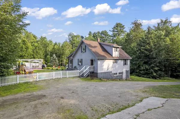 Wilton, ME 04294,44 Allen ST