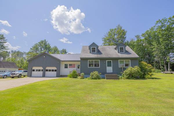 373 Vienna RD, Chesterville, ME 04938