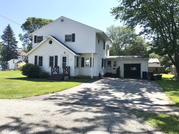 38 Daytona ST, South Portland, ME 04106