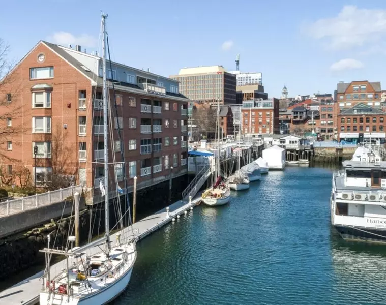 701 Chandlers Wharf #701, Portland, ME 04101