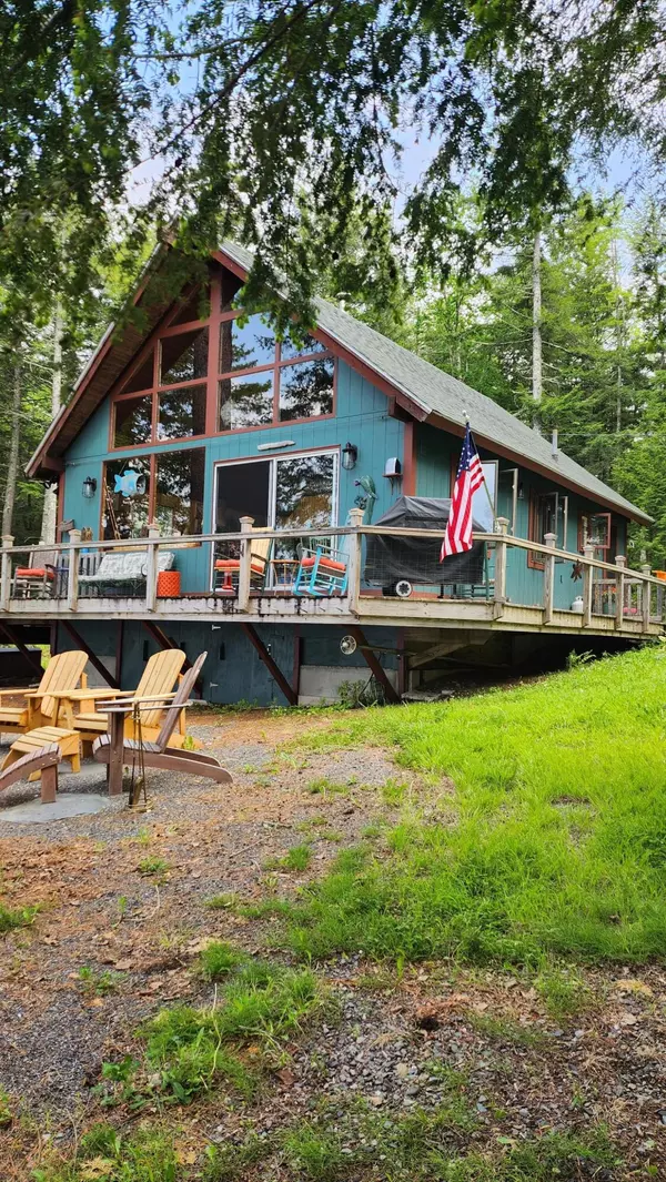 Willimantic, ME 04443,13 Bennett BRK