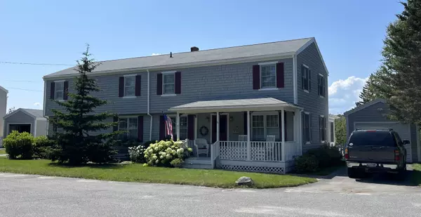 81 Ocean Heights DR, Winter Harbor, ME 04693