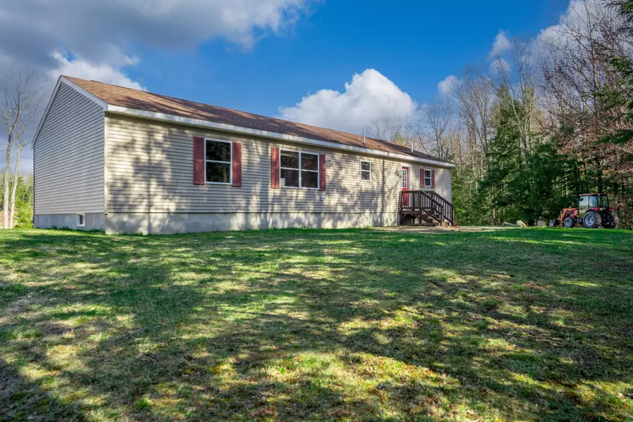 64 Colley Hill RD, Gray, ME 04039