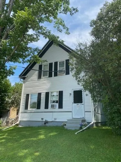 94 N Main ST, Monmouth, ME 04265